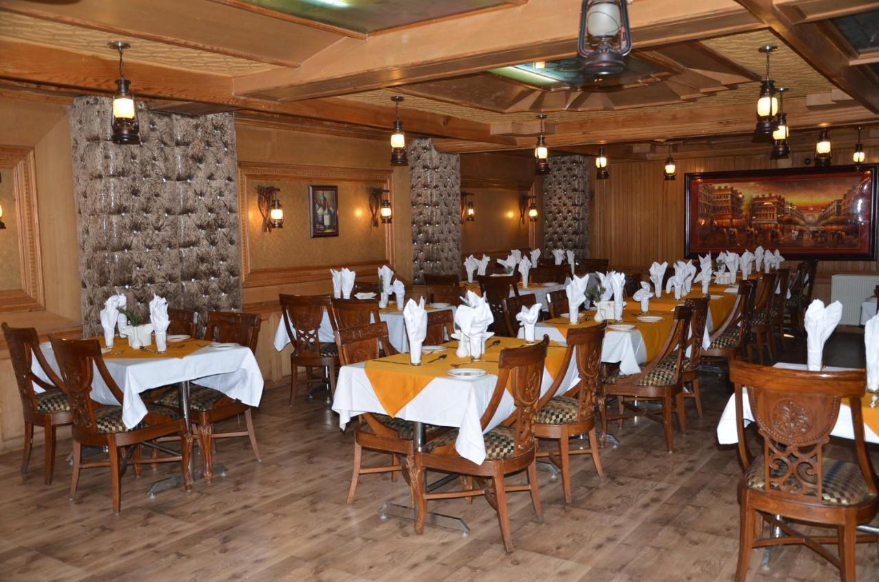 Hotel Hilltop Gulmarg JAMMU AND KASHMIR Exterior photo